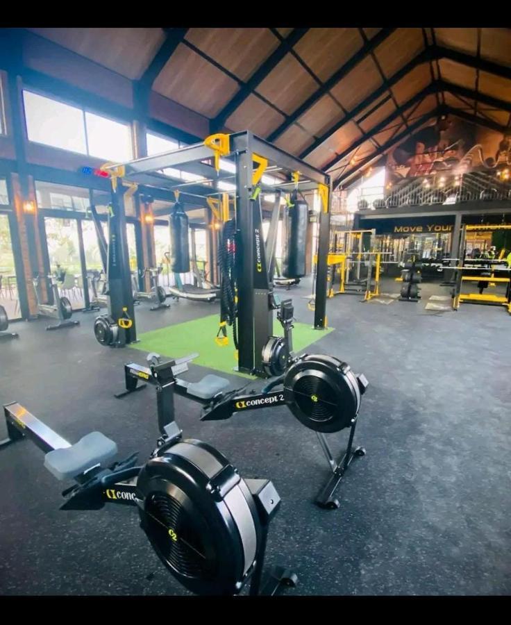 1 bedroom Luxurious Apartment in Sandton3